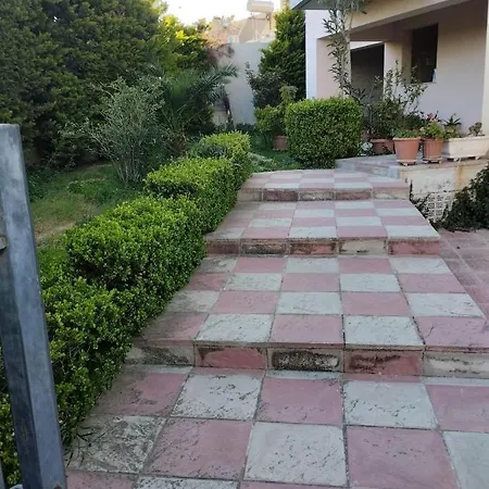 Maria's Homestay Spata (East Attica)